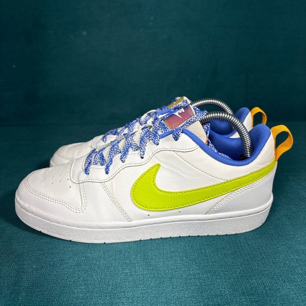 Nike Court Borough Low 2 white shoes size 7Y/8.5Women